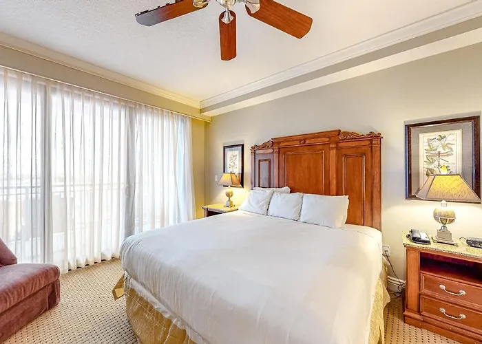 Emerald Grande 324